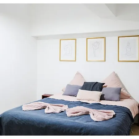 Apartment Beau 3p A 20m Du Metro Et 20 Min Du Coeur De Paris Les Lilas